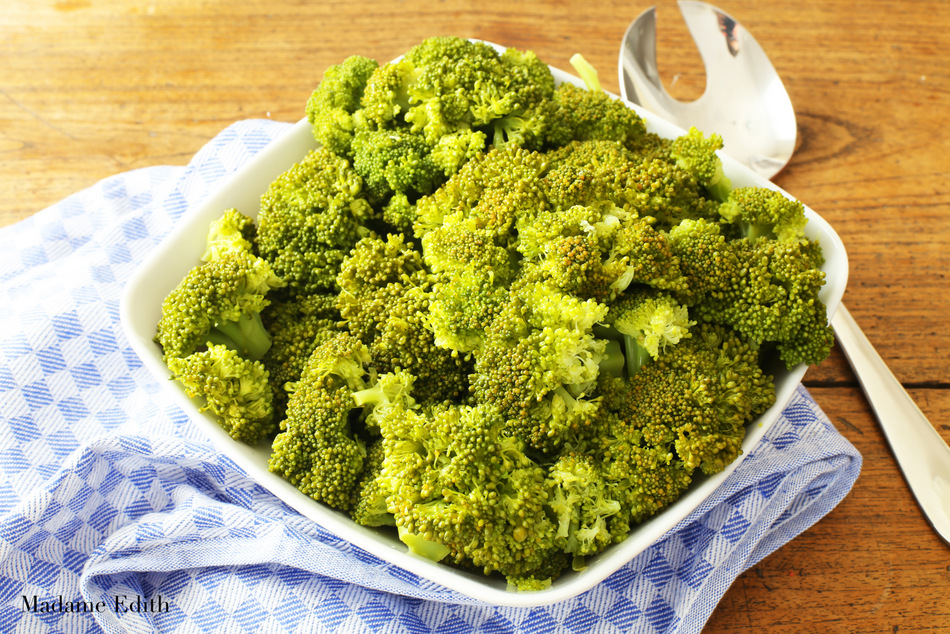 jak gotować brokuły