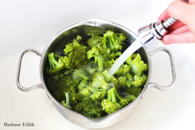 jak gotować brokuły