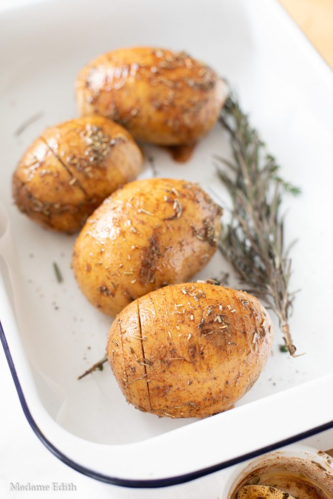 ziemniaki hasselback